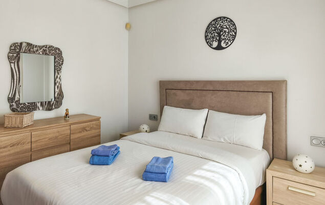 Malaga Pacifico - Photo 13